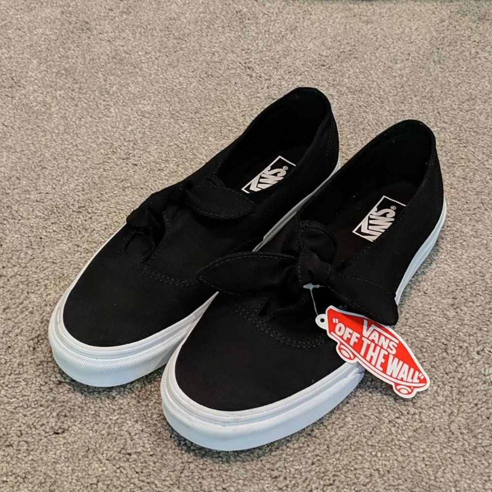 Black Authentic Knotted Vans